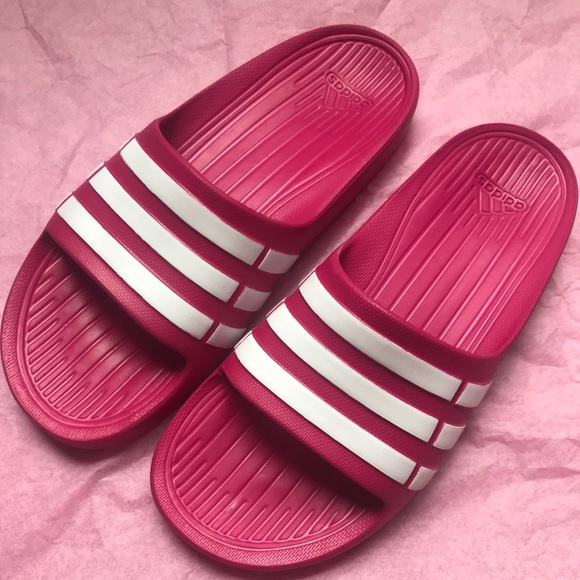 adidas duramo slide pink